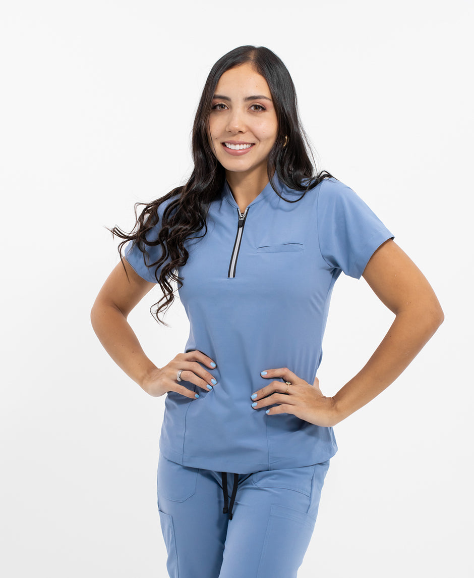 blusa medica uniforme antifluido lynx azul estelar para mujer