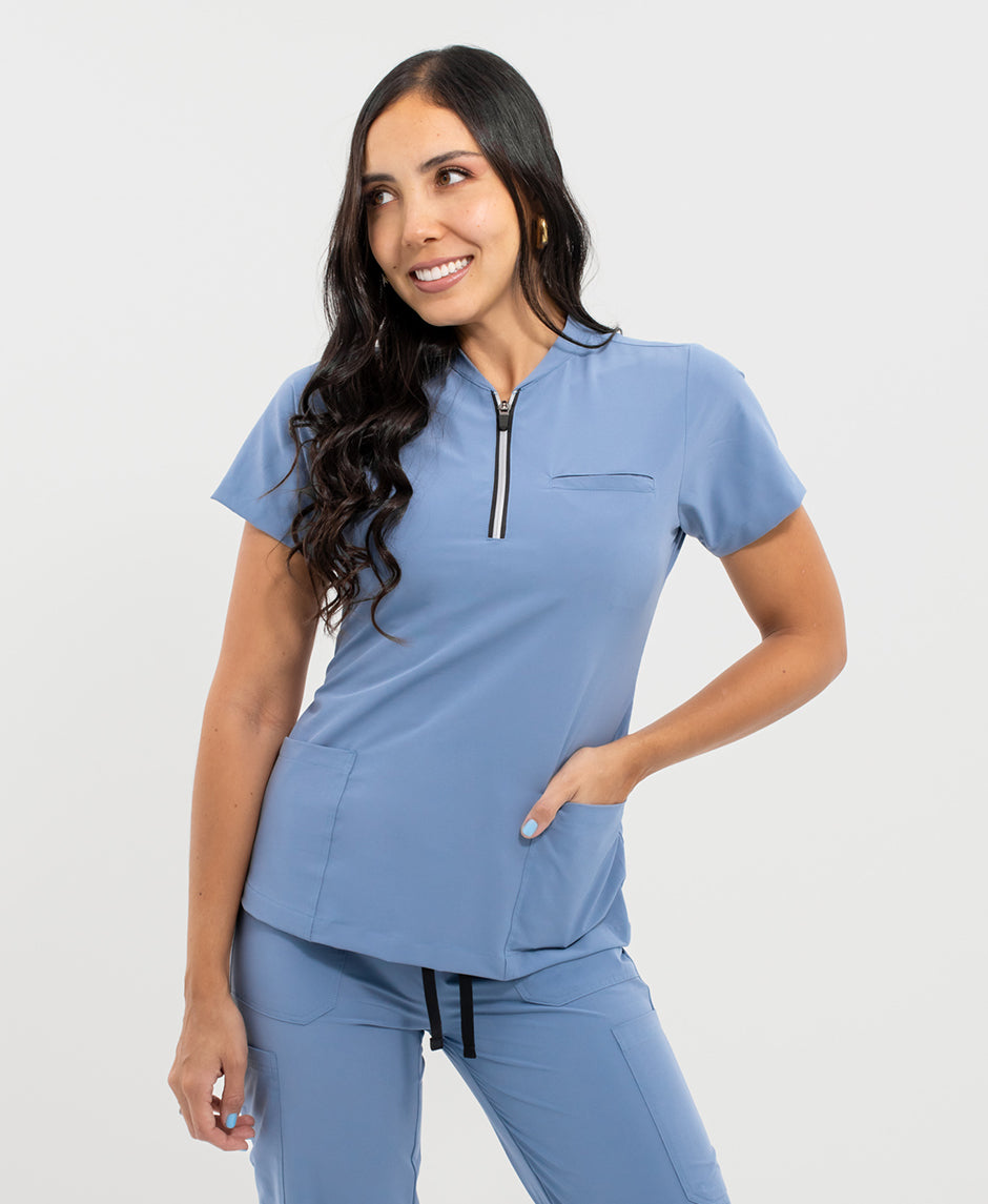 blusa medica uniforme antifluido lynx azul estelar para mujer