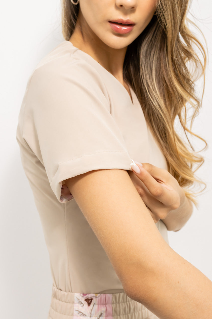 blusa medica scrub quirurgico bella beige para mujer