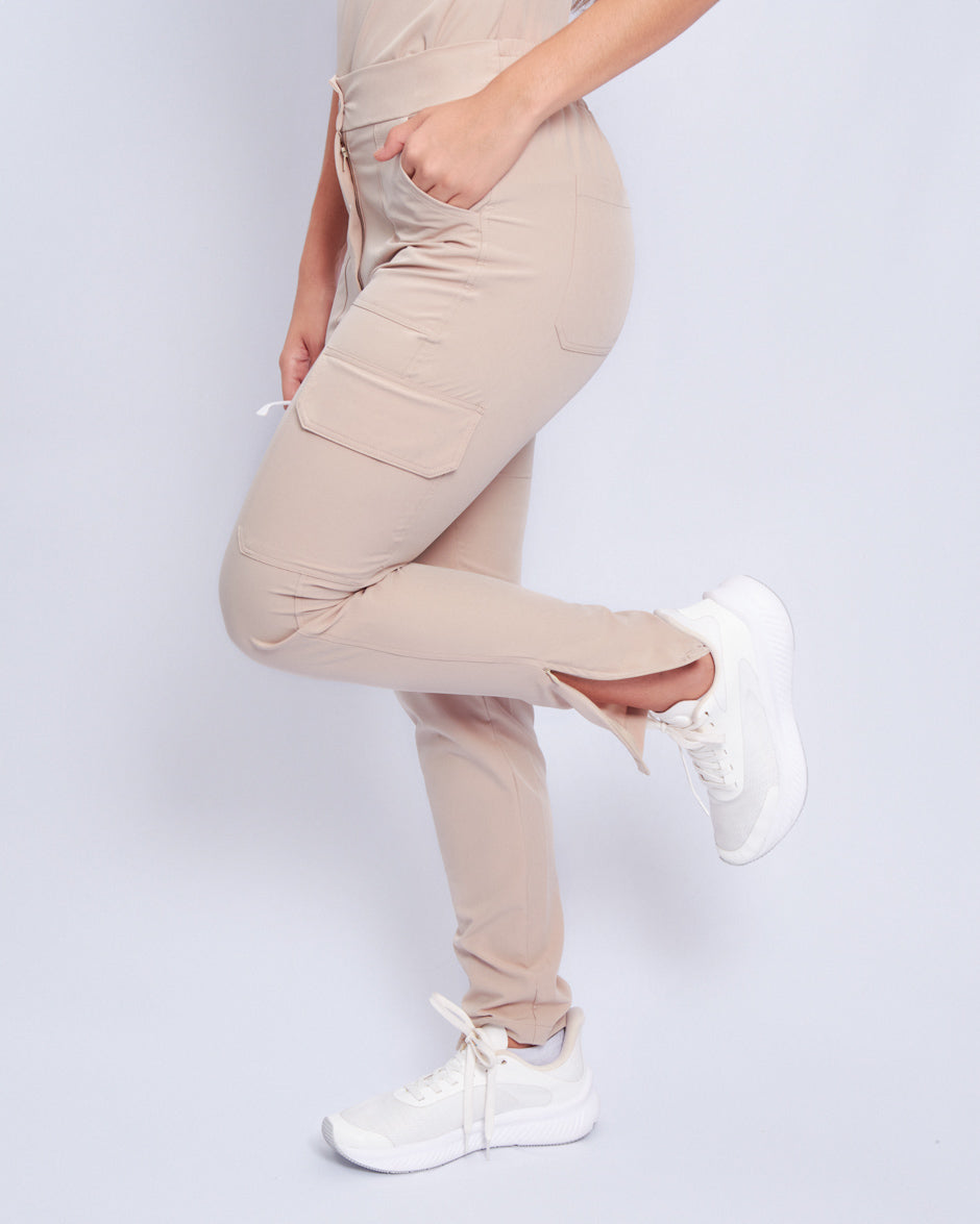 pantalon medico uniforme antifluidos polux beige para mujer